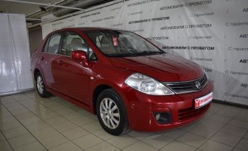 Nissan Tiida